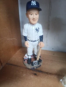New York Yankees Lou Gehrig #4 Bobble Head Forever MLB Cooperstown LIMITED ED - Picture 1 of 4
