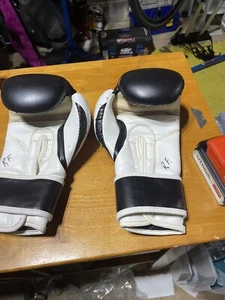 Revgear Executive Leather Boxing Gloves 8 oz - Picture 1 of 11