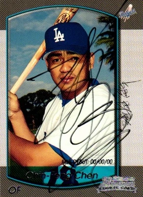 Signed IP 2000 Bowman Chin-Feng Chen #17 RC Dodgers Taiwan - Image 1 of 2