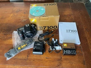 Nikon D7100 24.1 MP Digital SLR Camera Body Only & HB-69 Hood Boxed / VGC - Bild 1 von 15