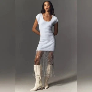 NEU mit Etikett von Anthroplogie, Pulloverkleid mit Fransenbesatz blau/lavendel Medium - Bild 1 von 13