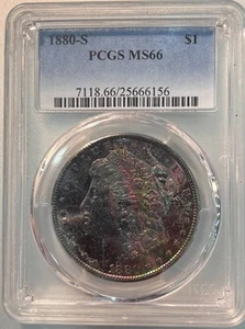 Dólar de plata Morgan 1880 S graduación profesional MS-66 tono arco iris - Imagen 1 de 3