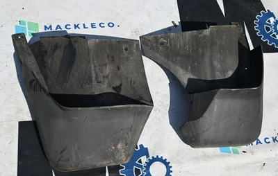 2005 Honda CRV CR-V Rear Mud Flaps Splash Guards Black Plastic LH RH Mud Flap - Image 1 of 4