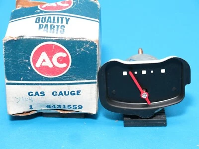 NOS GM AC 1971-1972 Pontiac Bonneville Catalina Gas Fuel Gauge 6431559 - Image 1 of 3
