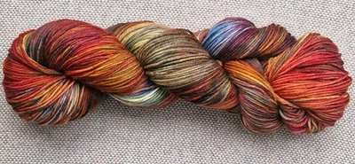 100 g handgefärbte 4-fach Sockenwolle, 75 % Wolle/25 % Polyacryl, weich - Bild 1 von 3