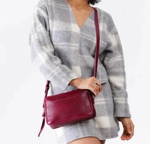 Portland Leather camera crossbody bag L red Boysebberry leather purse minimalist - Picture 1 of 14