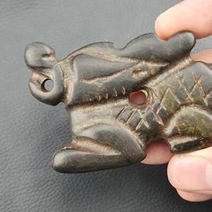 Antique Stone Jade Animal Carving Black Magnetic Stone Amulet Bead - Picture 1 of 18