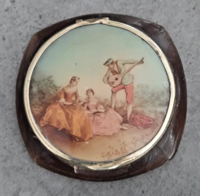 ANCIEN POUDRIER MIROIR EN LAITON, BAKELITE et CERAMIQUE DECOR ROMANTIQUE - Photo 1/4