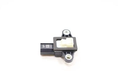 SENSOR DE IMPACTO DE CHOQUE AIRBAG DELANTERO DERECHO MAZDA CX-9 2016-2023 OEM GMC857KC0A Foto 1 de 4