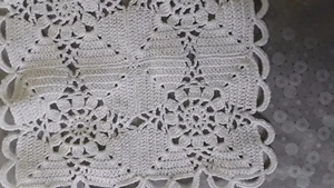 ANCIEN NAPPERON coton blanc au crochet 23x23cm @OLD - Picture 1 of 3