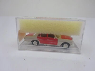 Brekina: MB 200/8 Fire Brigade No. 23506 (GK42) - Image 1 of 2