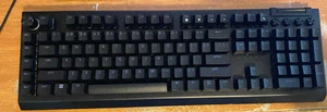 Razer BlackWidow V4 Pro Orange Switch Mechanical Full Size Keyboard - Picture 1 of 2
