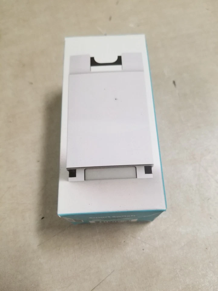 Deako Smart Light Switch, Single Pole, 3-Way, 4-Way, 2.4 GHz Wi-Fi - Image 1 of 4