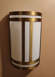 🗽LIGHTING Wall SCONCE BRASS FINISH 2 PC SET BULBS AND HARDWARE INCLUDED - Picture 1 of 9
