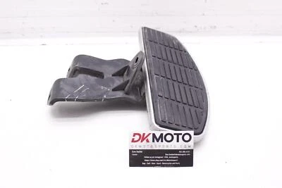 08 SUZUKI BOULEVARD C50 OEM RIGHT FRONT FOOT REST PEG STEP R7.BX7 - Image 1 of 4