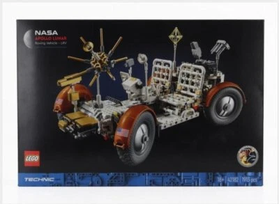 Lego 6470666-42182 Rover - Lego Technic - Apollo 17 LRV Roving Lunar Vehicle 197 - Image 1 of 2