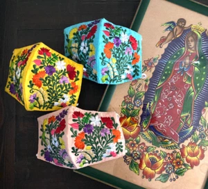 Gesichtsmasken, handbestickt, waschbar, 100% Baumwolle Gesichtsbedeckung, Blumen, Pfirsich - Bild 1 von 2