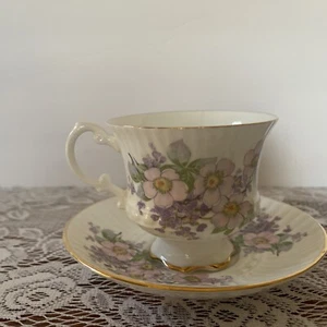 Royal Tara Hall Irish Blossom Teacup and Saucer lavender and Pink Flower - Picture 1 of 7