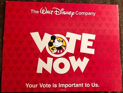 WALT DISNEY COMPANY - LETRERO DE MICKEY MOUSE - VOTA AHORA TU VOTO ES IMPORTANTE PARA NOSOTROS Foto 1 de 2