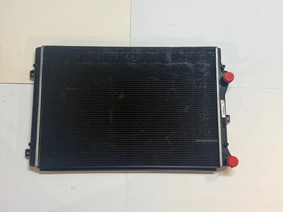 Radiador Audi A3 2011-2013 8P0198251 - nuevo Foto 1 de 3