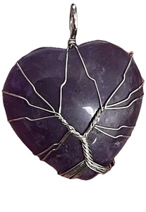 Colgante Corazón Amatista con Alambre Tono Plata Espiritual Hermoso Diseño Árbol - Imagen 1 de 5