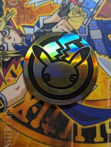 Pokémon - Celebration 25th Logo (Gold Holofoil) - Jumbo Coin - Bild 1 von 1