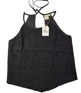 Grace & Emma Black Sleeveless Floral Eyelet Lace Halter Tank Top M Womens New - Picture 1 of 9