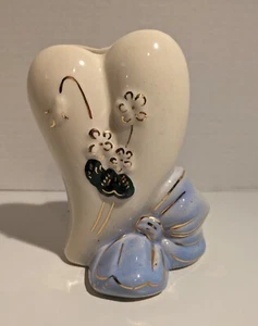Vintage USA Wall Pocket Heart And Bow - Picture 1 of 5