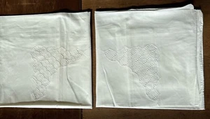 2 alte Leinen (?) Baumwolle (?) Paradekissen Bezüge Lochstickerei 2488/23 - Picture 1 of 5