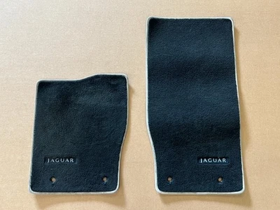 ⭐2007-2015 JAGUAR XK XKR JUEGO ALFOMBRILLAS PISO DELANTERO IZQUIERDO Y DERECHO LOTE ORIGINAL2662 Foto 1 de 4