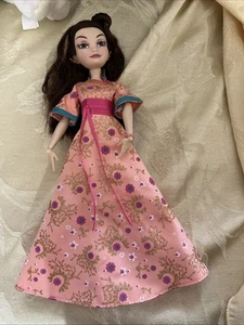 Disney Descendants Lonnie Coronation Auradon Prep bambola Hasbro Mulan 2014 - Foto 1 di 13