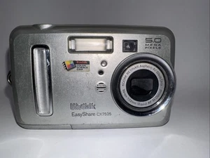 Kodak Easyshare CX7525 5.0MP 3X optischer Zoom Digitalkamera silber funktioniert lesen - Bild 1 von 7