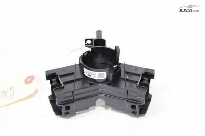 Chevrolet Equinox LT 2018-2023 1,5 L volante reloj carcasa de resorte OEM Foto 1 de 4