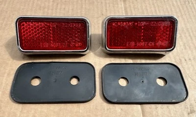 Rear Reflector Light Ferrari 330 GT 2+2 Reflectors + Seals ALTISSIMO New - Image 1 of 4