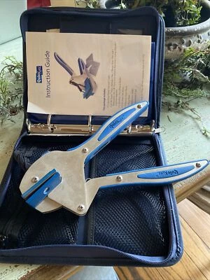 QuicKutz Die Cutting Quick Kutz & Case Shapes Letters Lot - Image 1 of 4