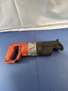 Milwaukee 6515-20 18V Heavy Duty SAWZALL Reciprocating Saw| TOOL ONLY| FOR PARTS - Picture 1 of 9