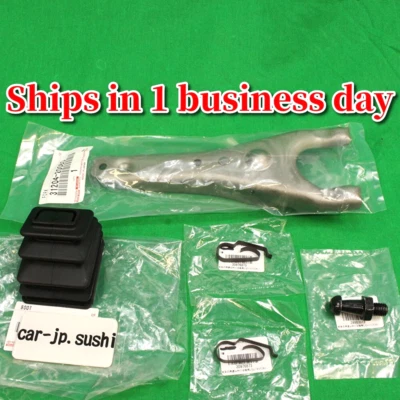 TOYOTA Genuine COROLLA CP AE86 5-Speed M/T Clutch Release Fork KIT 31204-20080 - Image 1 of 4