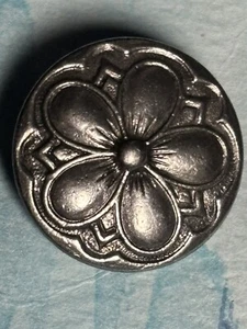 Vintage Pewter Buttons (8) 🇳🇴 13/16” Gorgeous!!!Norwegian SIGNE DESIGN - Picture 1 of 4