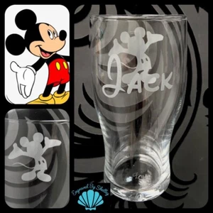 Mickey Mouse Pint Glas Geburtstag Geschenk personalisiert Name Bier für Ihn Vatertag - Bild 1 von 12