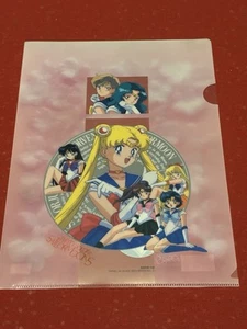 Pretty Soldier Sailor Moons Clear Plastic Folder - Picture 1 of 2