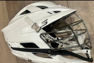 Casco Cascade S Lacrosse LAX blanco negro talla única para la mayoría con correa para la barbilla - Imagen 1 de 6