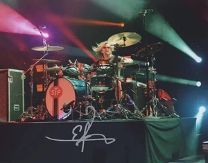 Eric Kretz Musician for Stone Temple Pilots 8"x10" Signed Photo - Picture 1 of 1