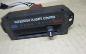 Interruptor de selección de temperatura climatizada para pasajeros Buick Park Avenue 98 1998 - Imagen 1 de 2