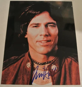 Fotografía autografiada joven actor Richard Hatch Battlestar Galactica FALLECIDO - Imagen 1 de 2