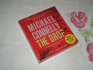 THE DROP by MICHAEL CONNELLY -AUDIO-  -FM-  Signed - Picture 1 of 1