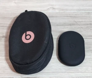 Beats By Dr Dre Headphones Soft Pouch Zipper Case NO HEADPHONES w/ Rubber Pouch - Picture 1 of 8