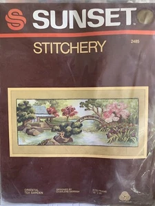 Kit de agujas Sunset Stitchery ORIENTAL TEA GARDEN 2485 de Charlene Gerrish Nuevo en Paquete - Imagen 1 de 5