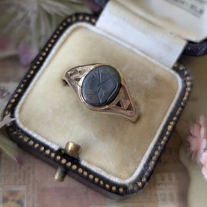 Vintage 9ct Gold Intaglio Hematite Oval Signet Ring Size R - Picture 1 of 11