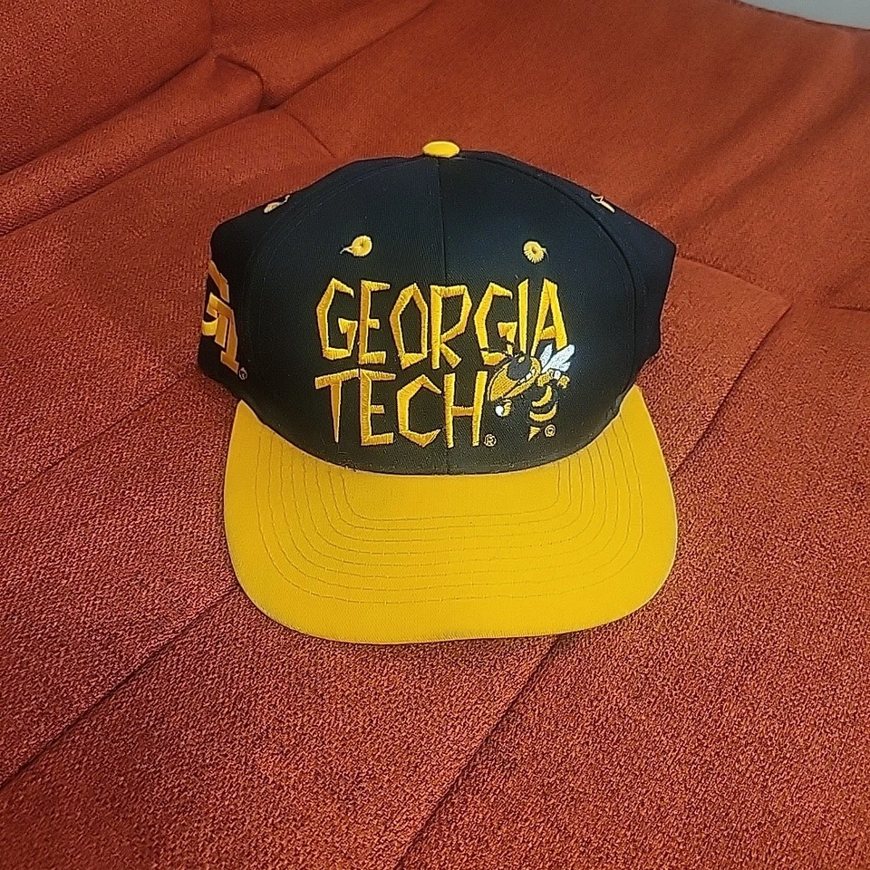Georgia Tech Yellow Jackets Headmaster Vintage 90's Snapback Cap Atlanta  - Image 1 of 4