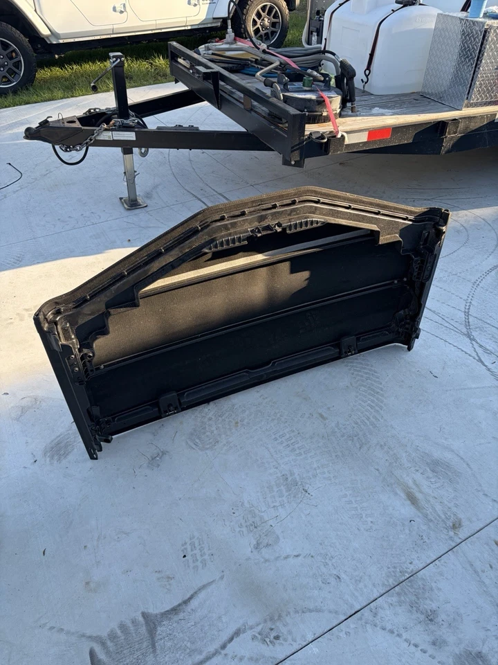 Jeep Gladiator techo blando Foto 1 de 4